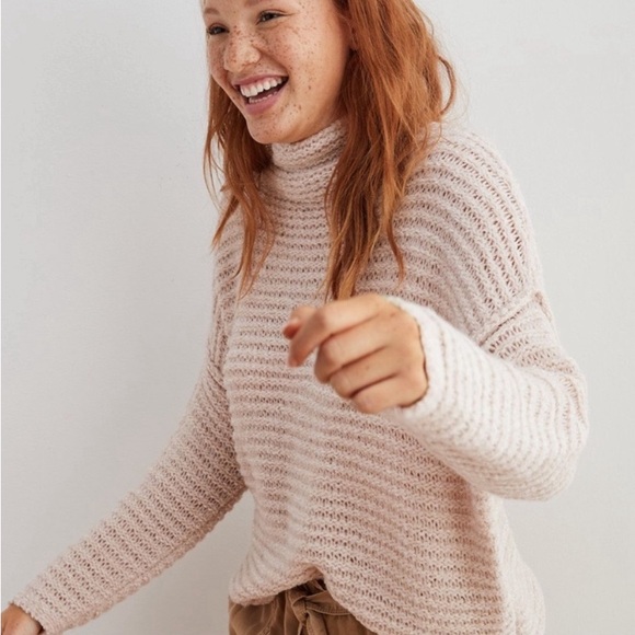 Aerie Oversized Ribbed Knit Slouchy Turtleneck Sweater - Picture 1 of 8